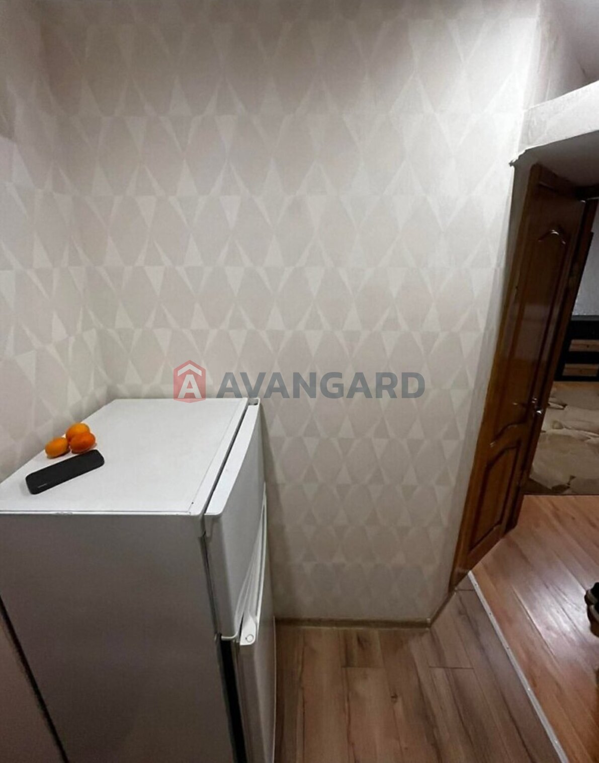 1 ��. ��������, 23/14/4 ��. �., 1/9 ������ ���� 4