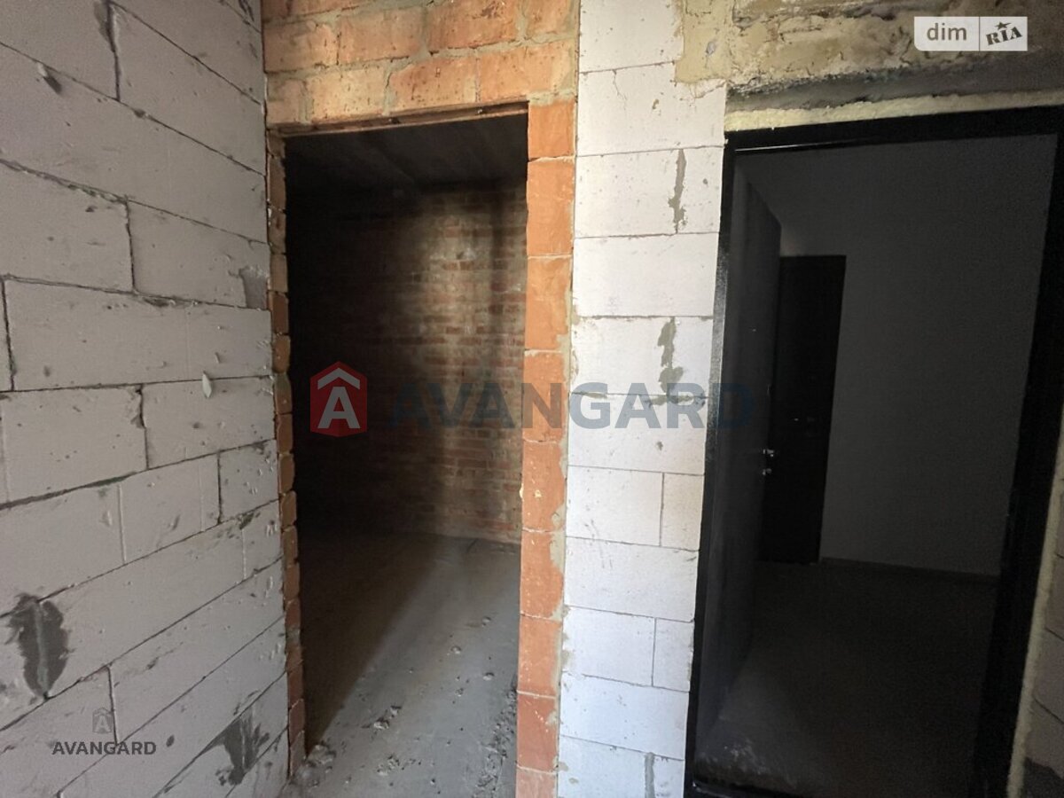 1 . , 39/15.7/11.6 . ., 4/4   5