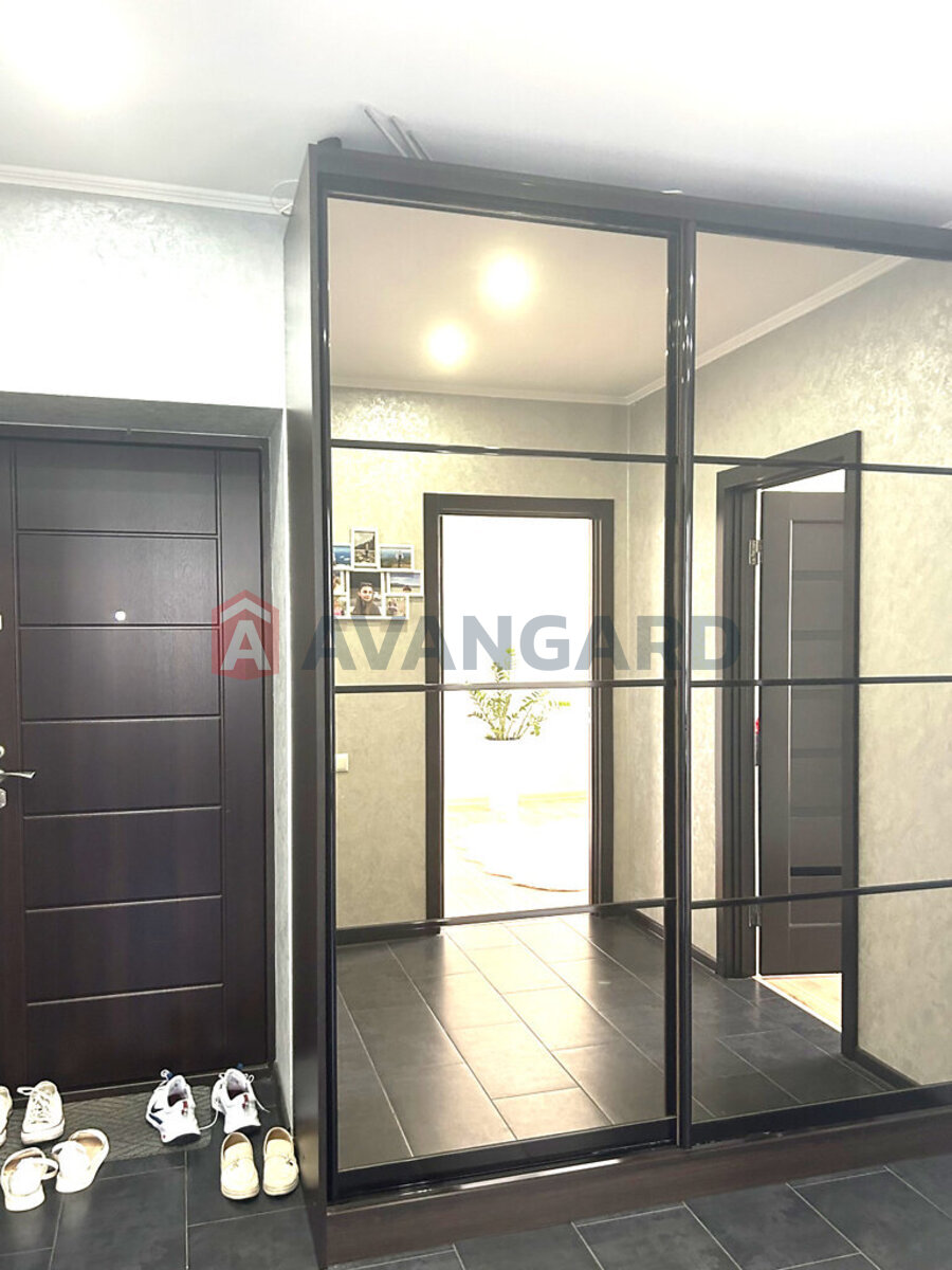 2 ��. ��������, 66/36/11 ��. �., 5/10 ������ ���� 14