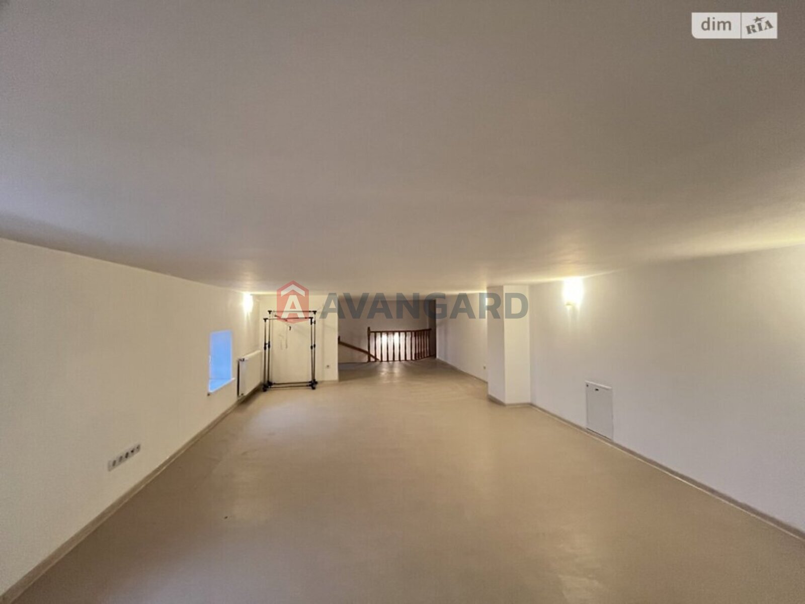 1 ��. ��������, 178/55/10 ��. �., 9/10 ������ ���� 16