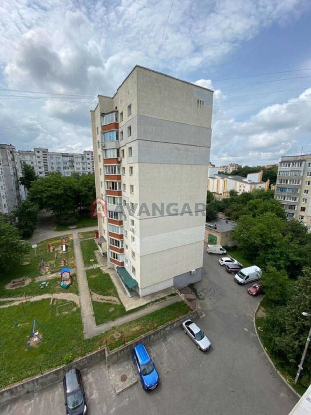 3 ��. ��������, 102/-/18 ��. �., 8/10 ������ ���� 20