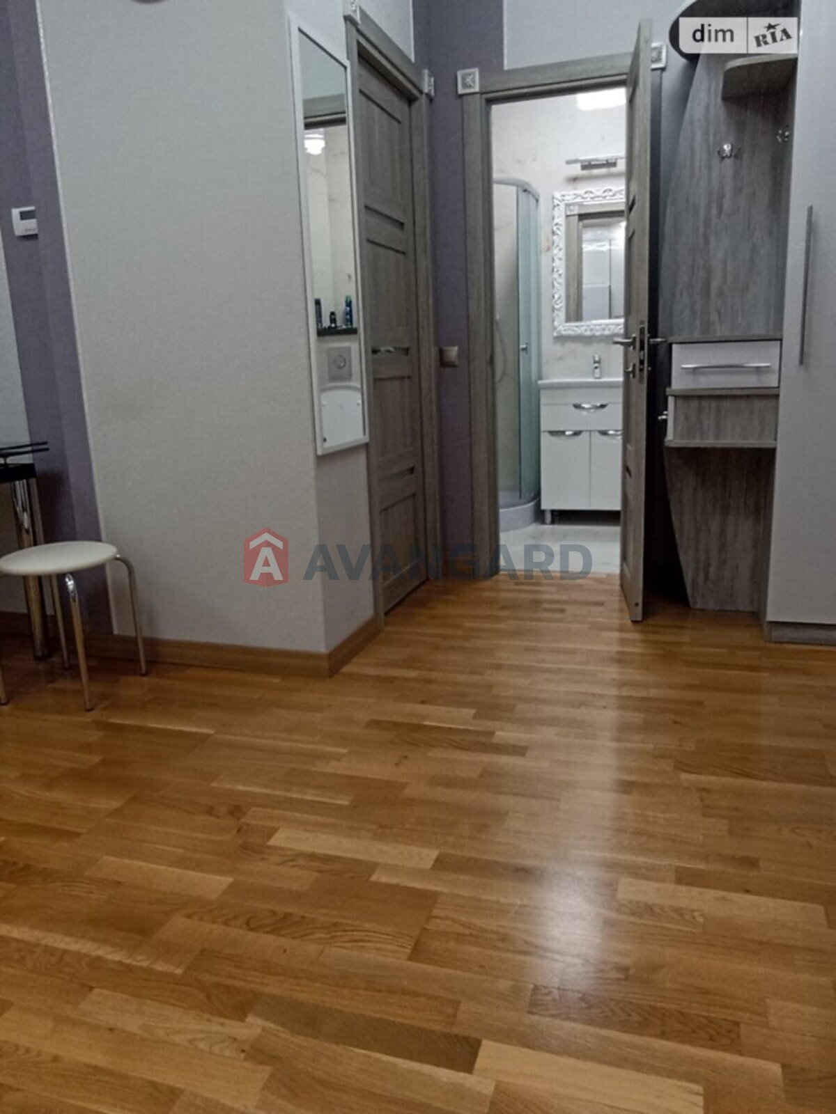 1 ����. ��������, 40/-/- ��. �., 6/16 ���� ���� 13