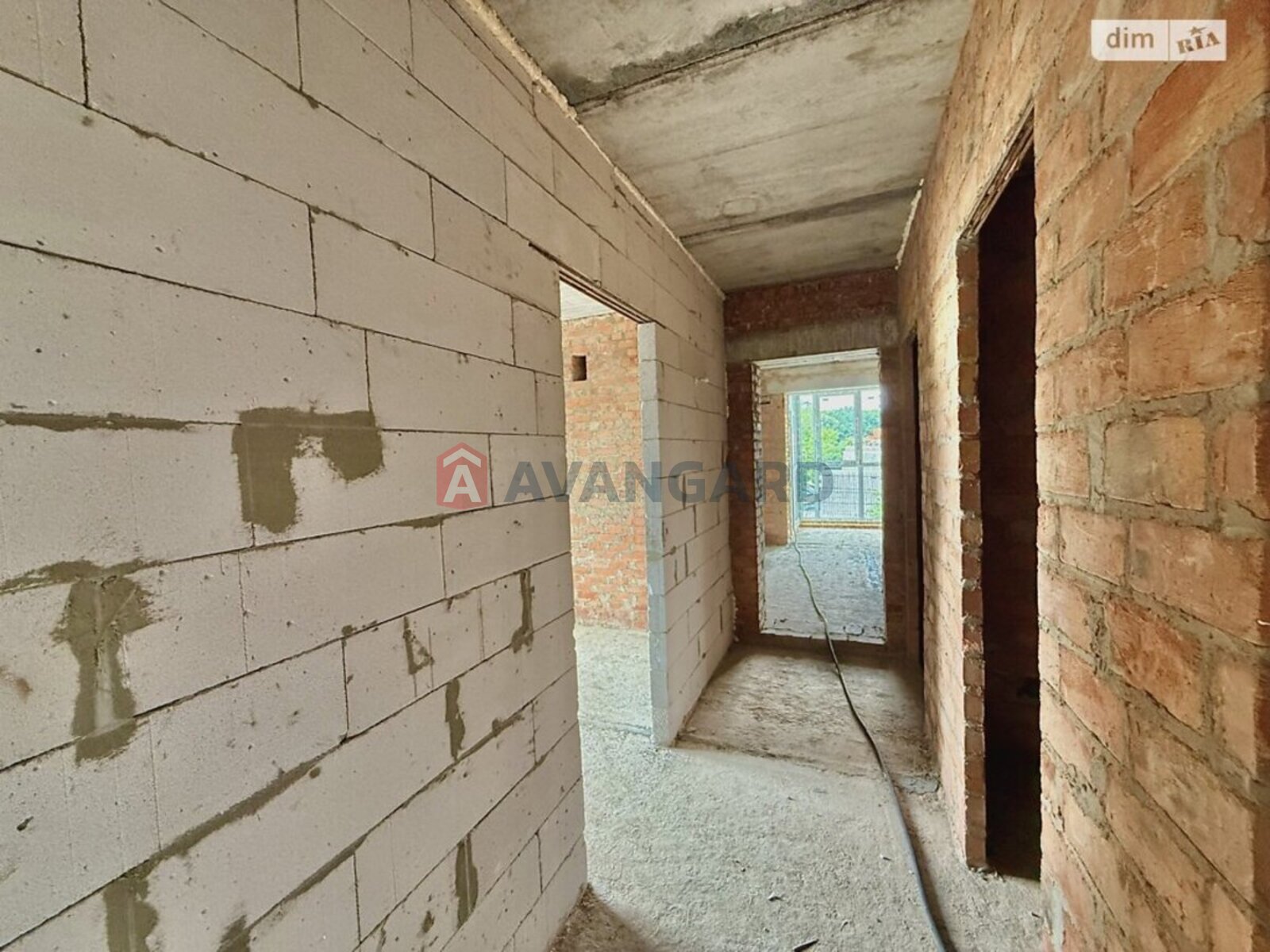 2 кім. квартира, 60/36/14 кв. м., 2/3 поверх фото 28 2 кім. квартира, 60/36/14 кв. м., 2/3 поверх фото 28