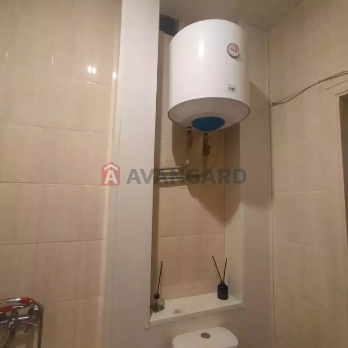 2 ����. ��������, 46/-/- ��. �., 1/3 ���� ���� 11