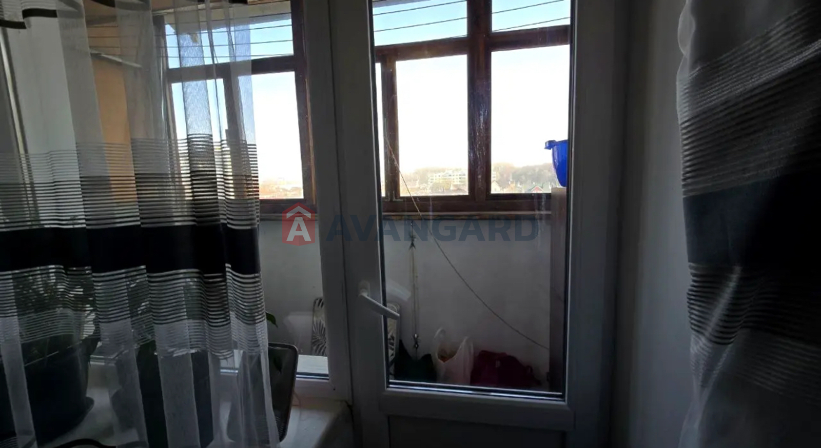 1 ��. ��������, 29/15/8 ��. �., 5/10 ������ ���� 5