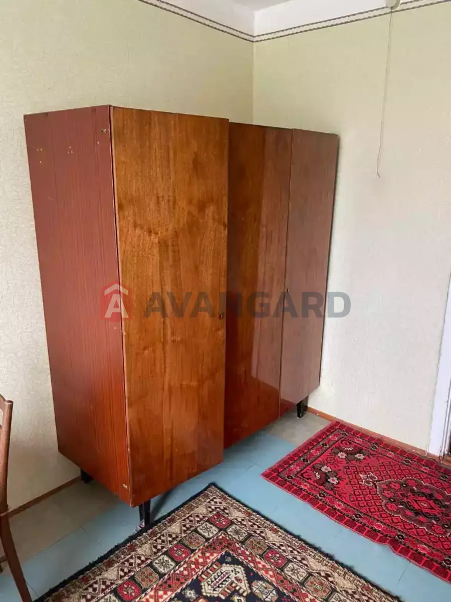 3 ��. ��������, 72/-/10 ��. �., 9/9 ������ ���� 4