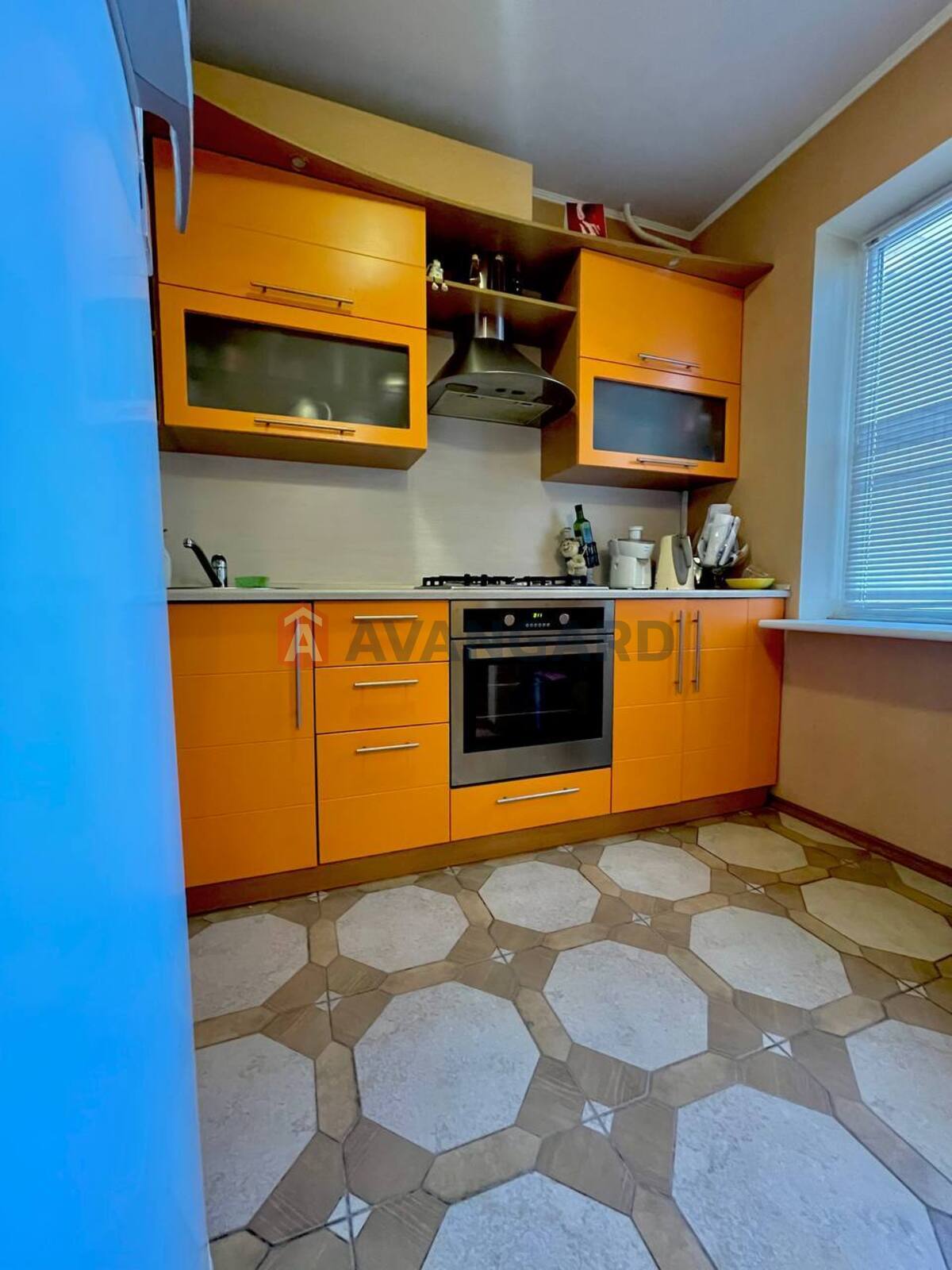 2 ��. ��������, 65,1/28,3/5,9 ��. �., 6/9 ������ ���� 10