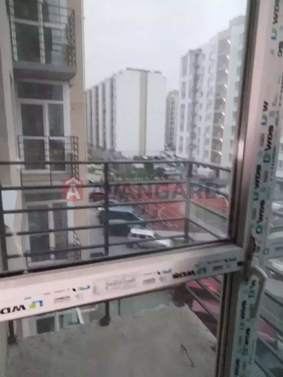 2 ��. ��������, 76/36/20 ��. �., 4/10 ������ ���� 6