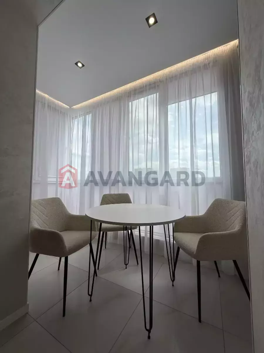 1 ����. ��������, 55/18/18 ��. �., 5/10 ���� ���� 6