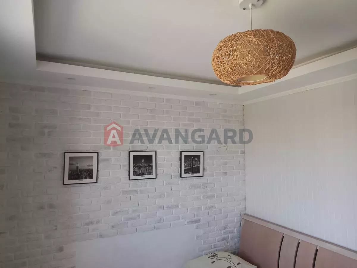 3 ��. ��������, 64/38/11 ��. �., 10/10 ������ ���� 12