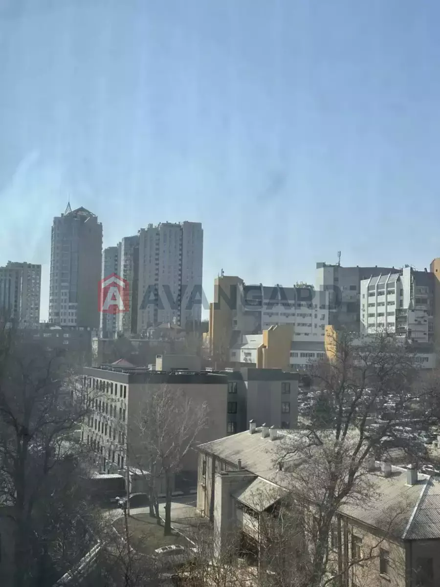 2 ��. ��������, 39/20/19 ��. �., 8/24 ������ ���� 1