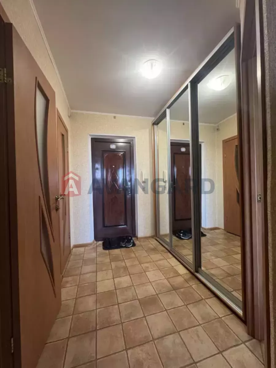 1 ��. ��������, 40/-/7 ��. �., 8/16 ������ ���� 3