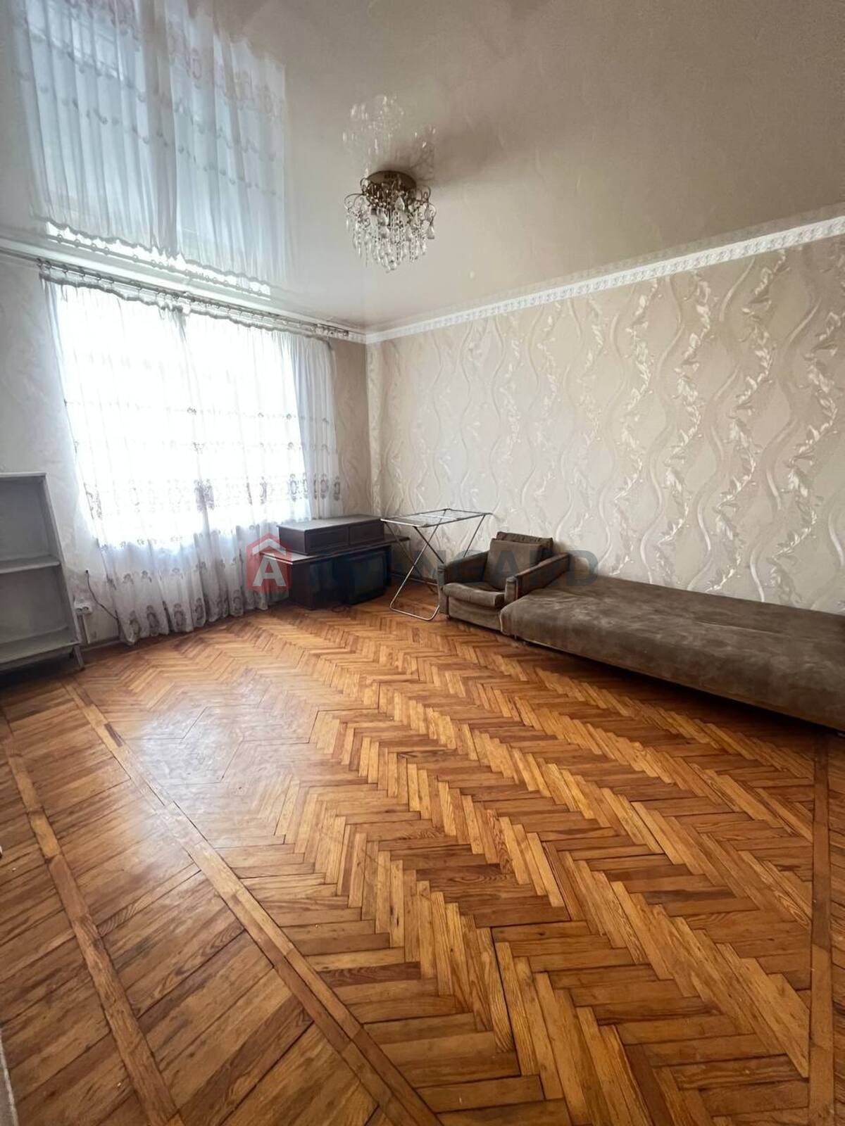 2 ��. ��������, 50/-/9 ��. �., 5/5 ������ ���� 2