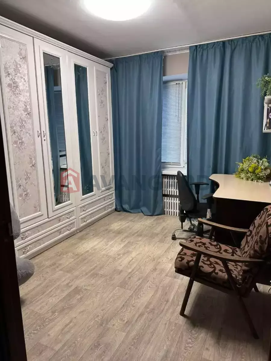 3 . , 67/42/8 . ., 7/9   7