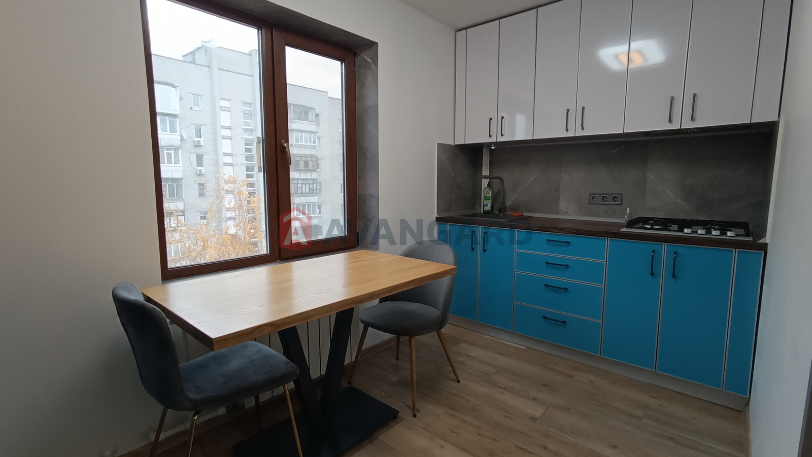 3 ��. ��������, 66/41,5/8 ��. �., 7/9 ������ ���� 1