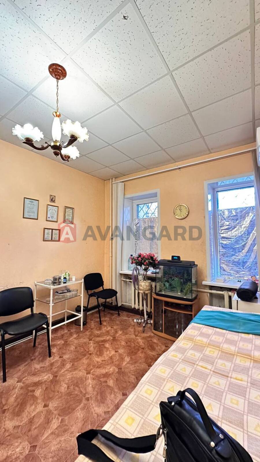 4 ��. ��������, 74/-/10 ��. �., 1/1 ������ ���� 7