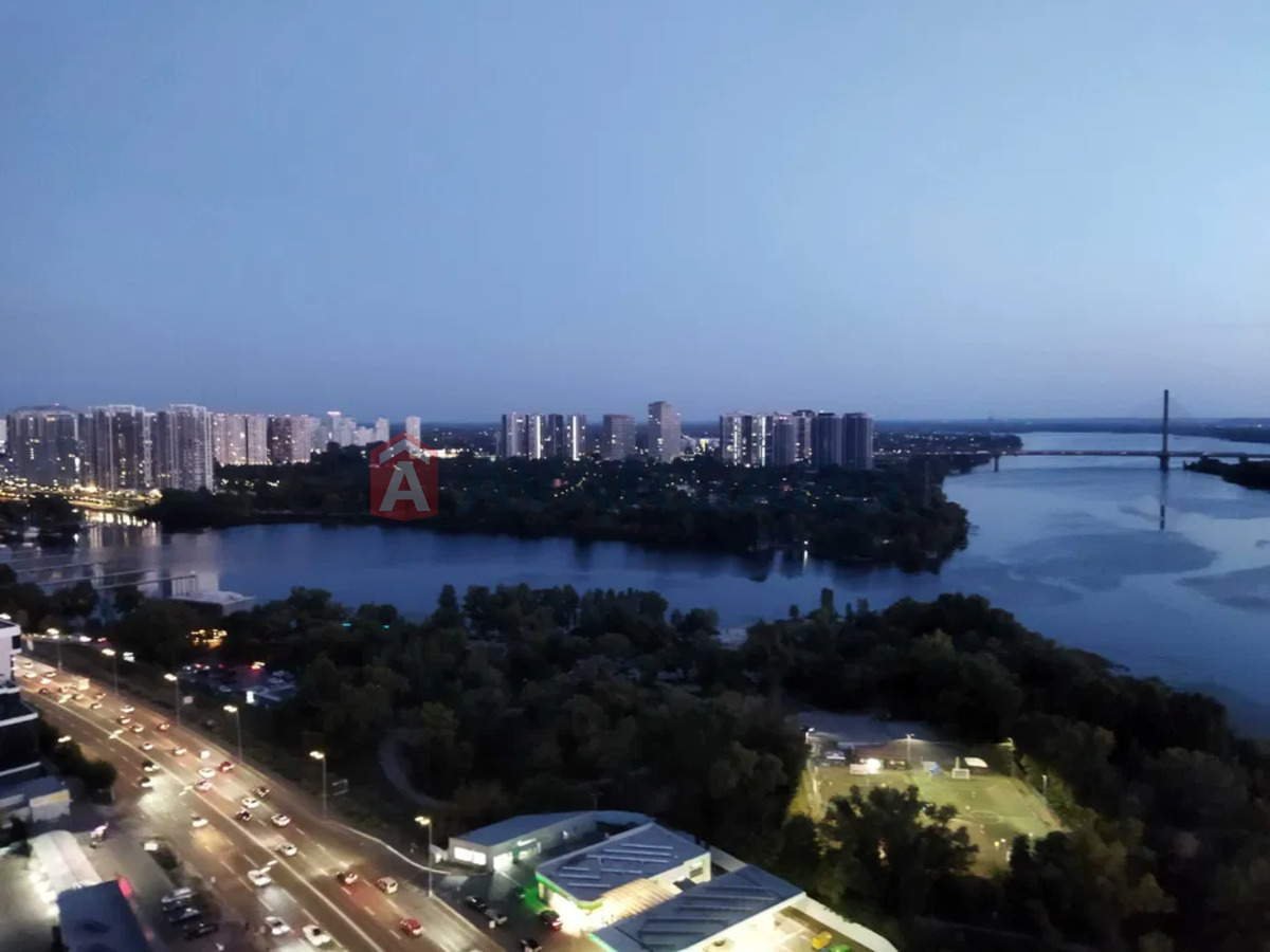 1 ����. ��������, 37/-/11 ��. �., 26/28 ���� ���� 1