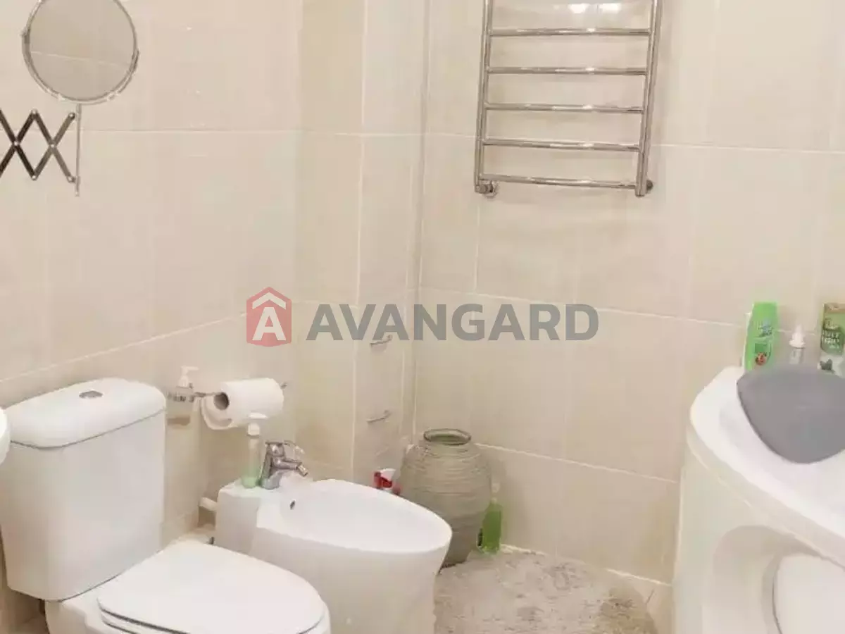 4 ��. ��������, 195/-/- ��. �., 15/15 ������ ���� 15