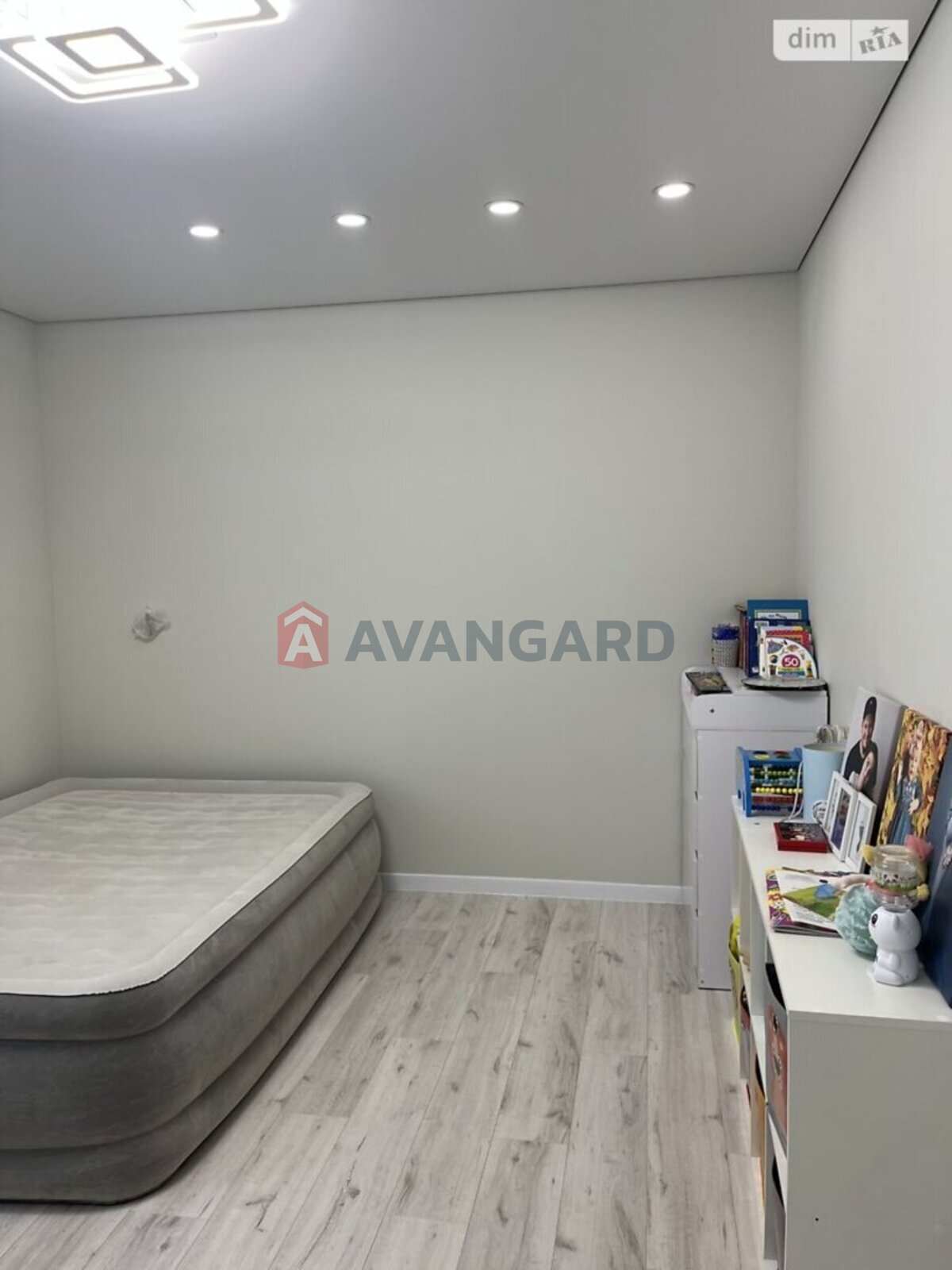 2 . , 77/-/- . ., 15/17   21