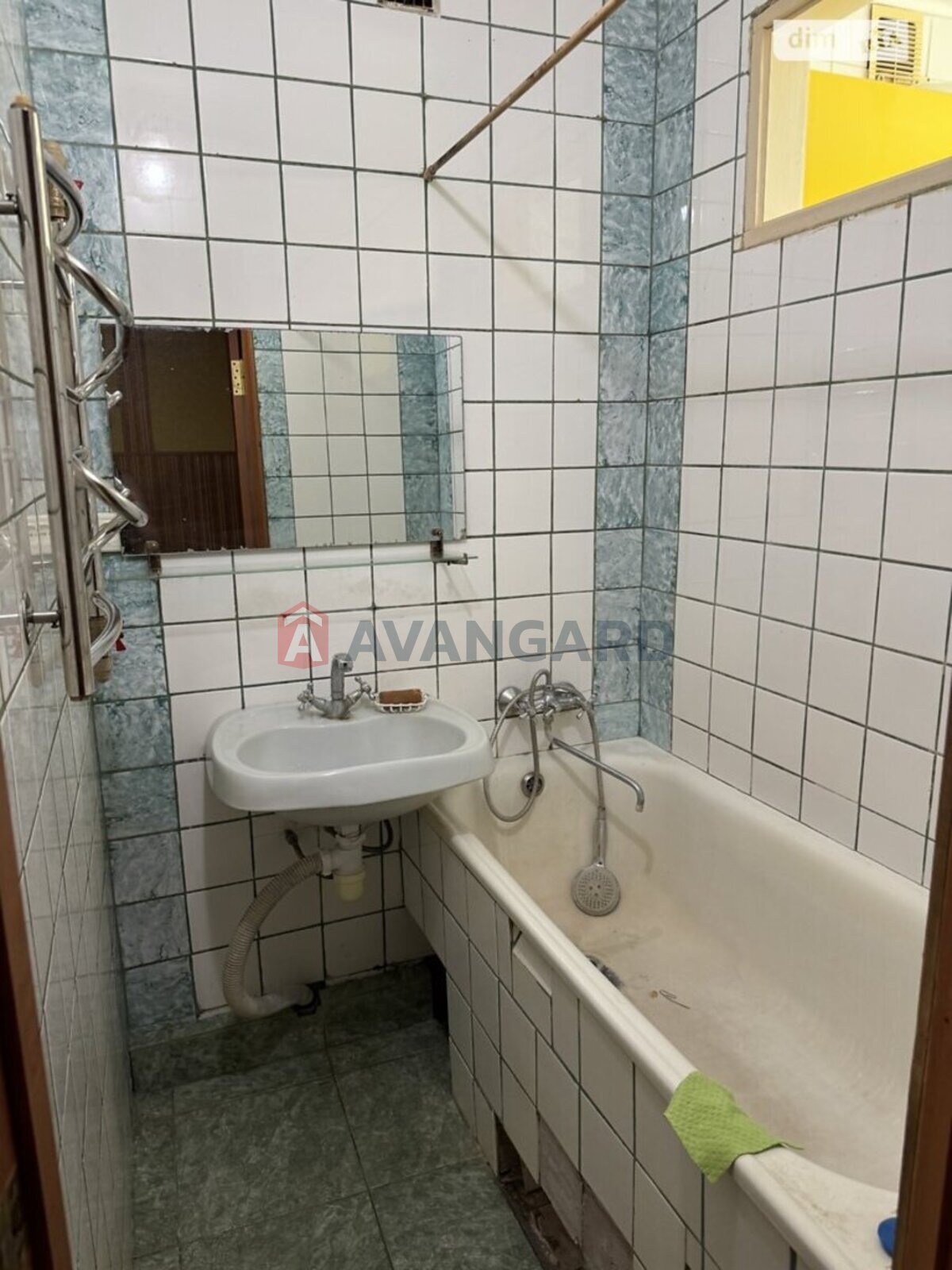 2 ��. ��������, 44/30/6 ��. �., 4/5 ������ ���� 7