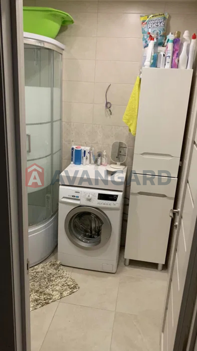 3 ��. ��������, 56/-/6 ��. �., 4/5 ������ ���� 15