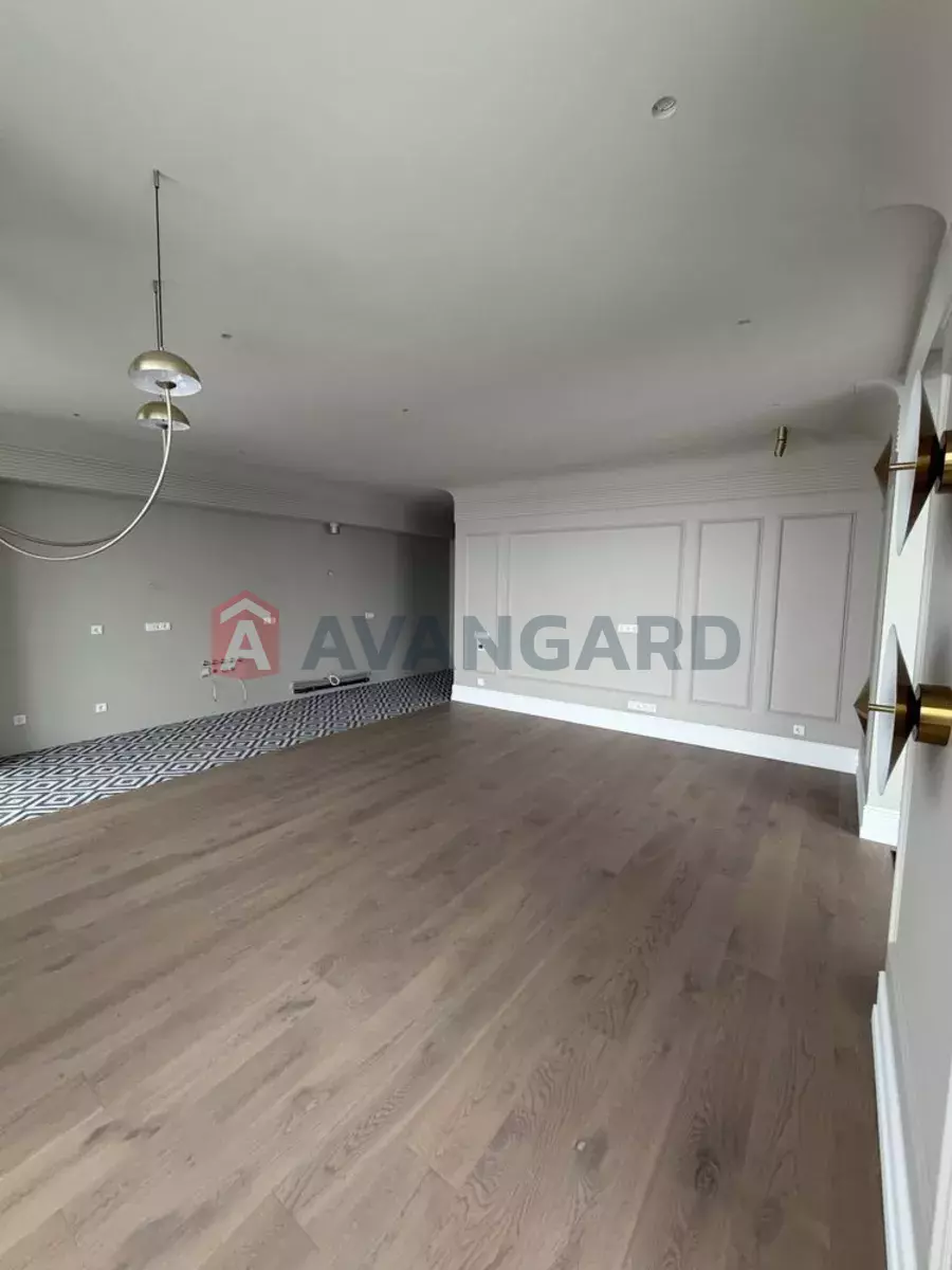 3 ����. ��������, 95/-/41 ��. �., 11/18 ���� ���� 14