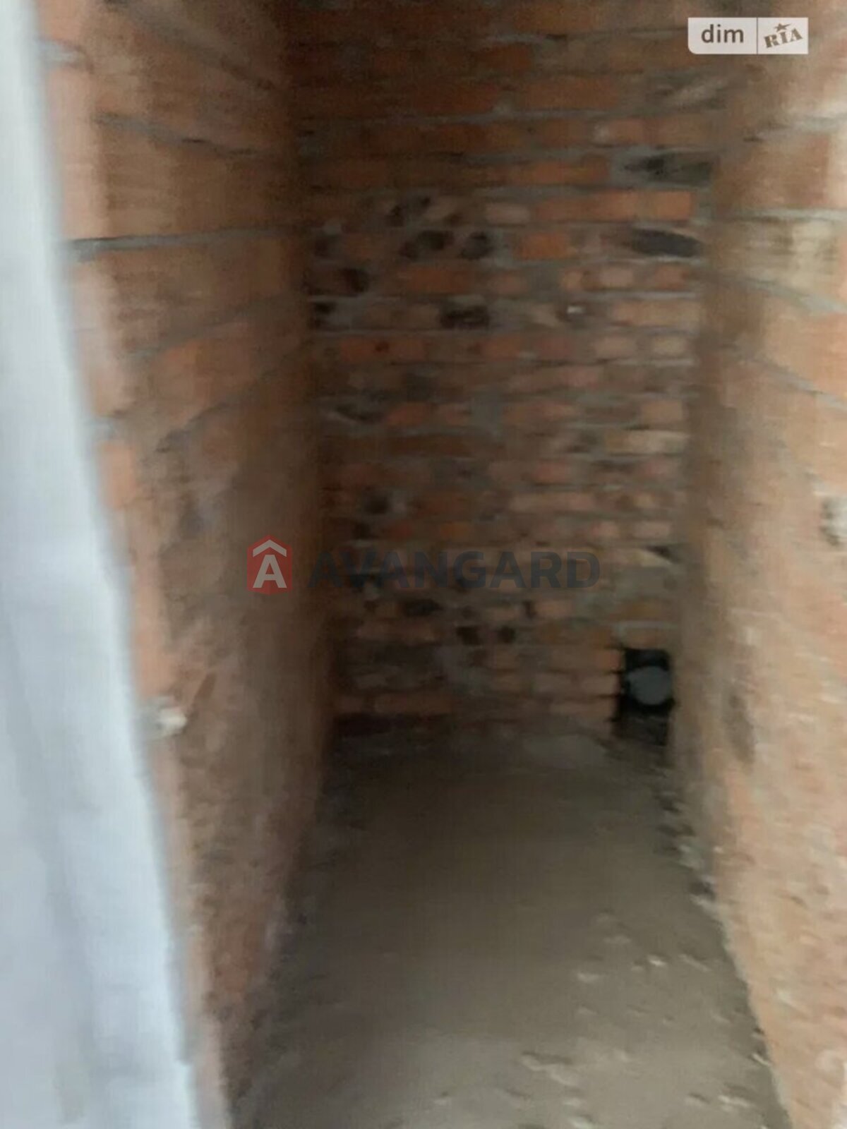 1 ��. ��������, 36/-/- ��. �., 5/10 ������ ���� 5