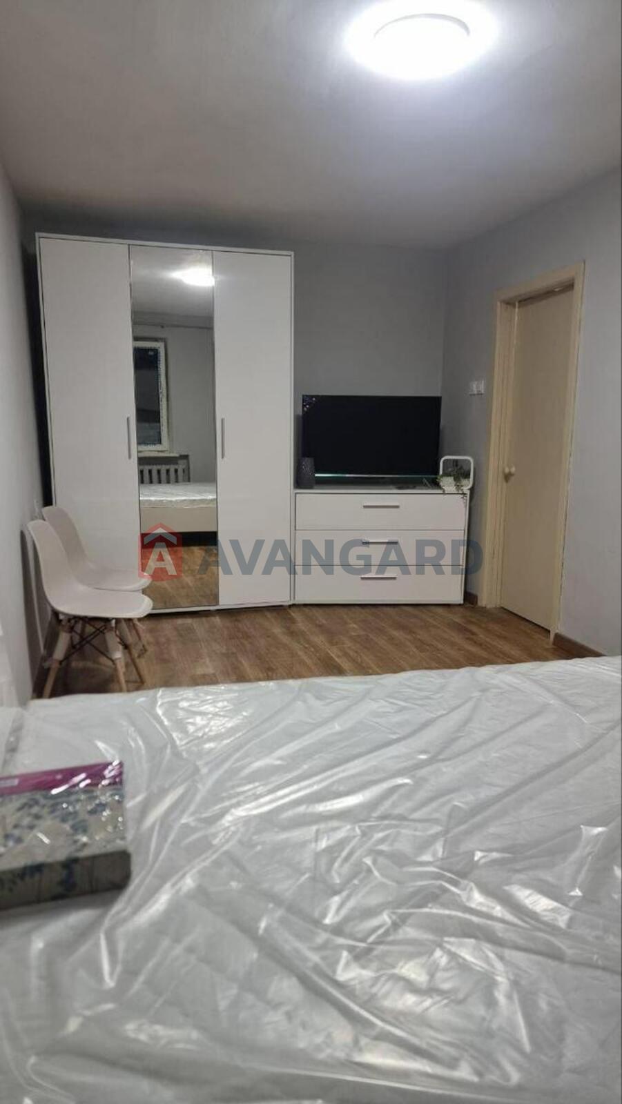 1 ��. ��������, 35/17/9 ��. �., 2/5 ������ ���� 2