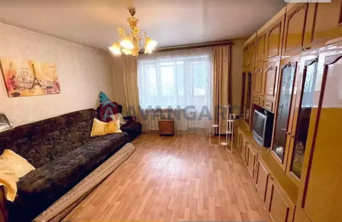 3 ��. ��������, 67/-/8 ��. �., 8/12 ������ ���� 12