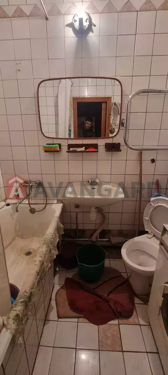 3 ��. ��������, 60/-/8 ��. �., 2/9 ������ ���� 6