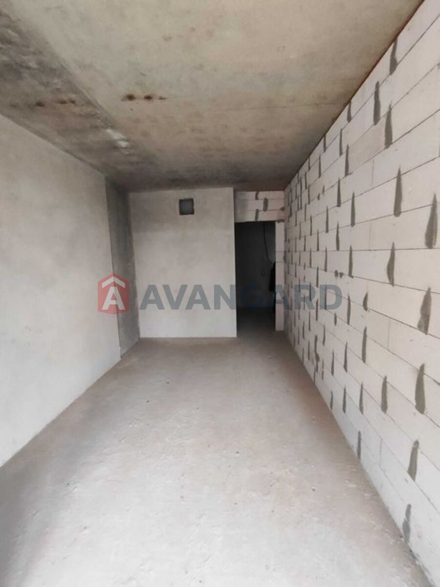 1 ��. ��������, 48/-/10 ��. �., 3/10 ������ ���� 4