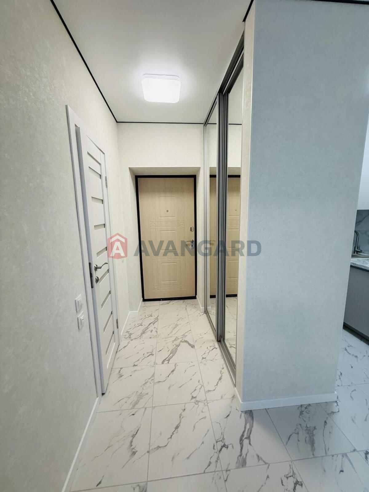 1 ��. ��������, 35/12/14 ��. �., 2/4 ������ ���� 6