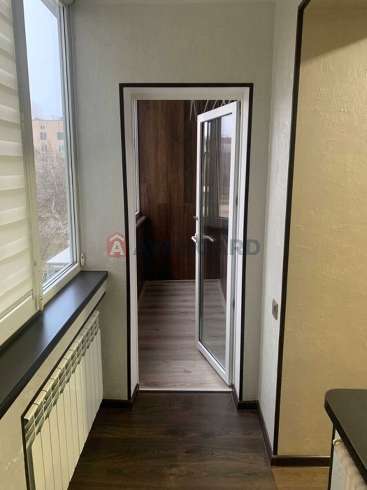 4 . , 77/-/9 . ., 3/9   9