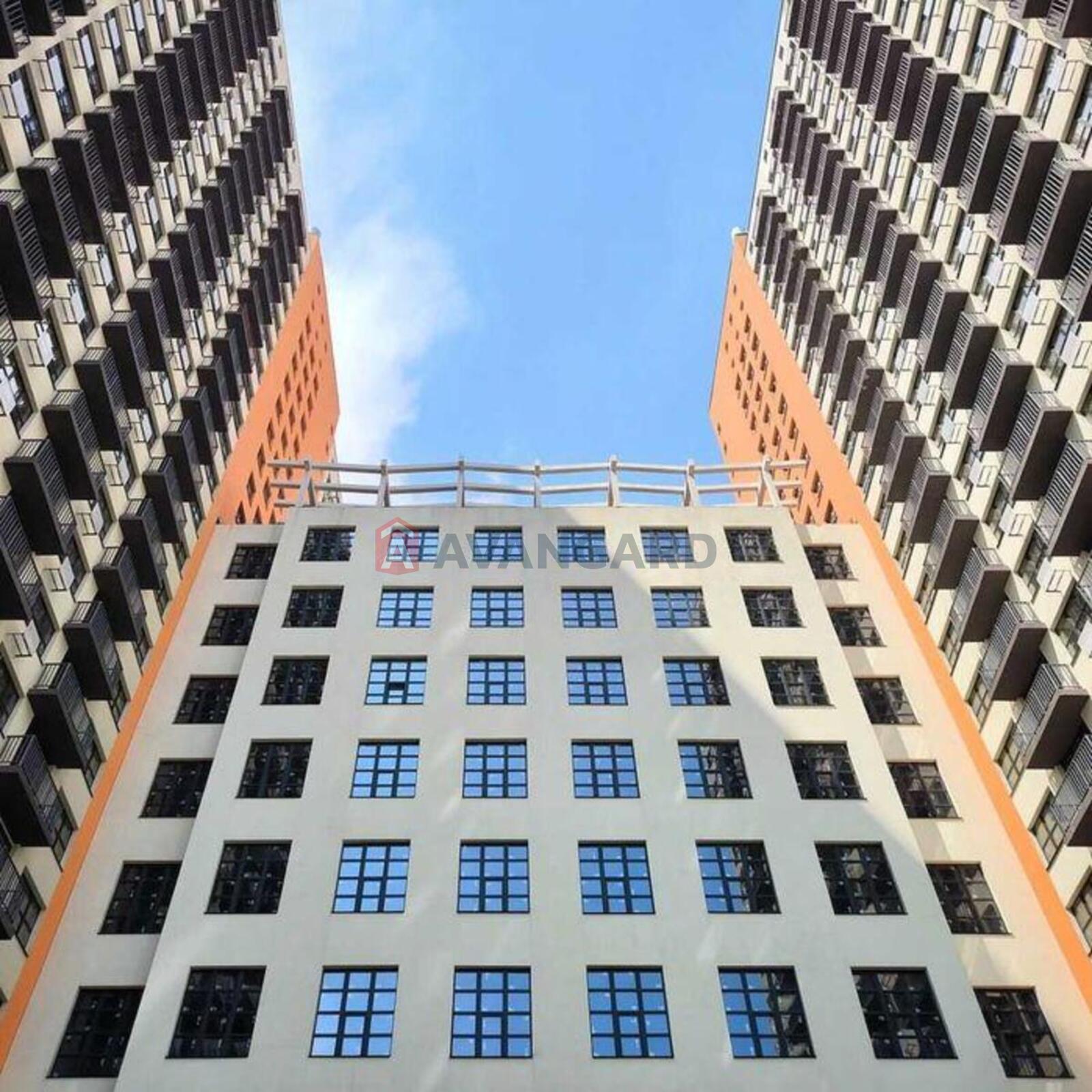 1 ��. ��������, 42/-/18 ��. �., 13/14 ������ ���� 3