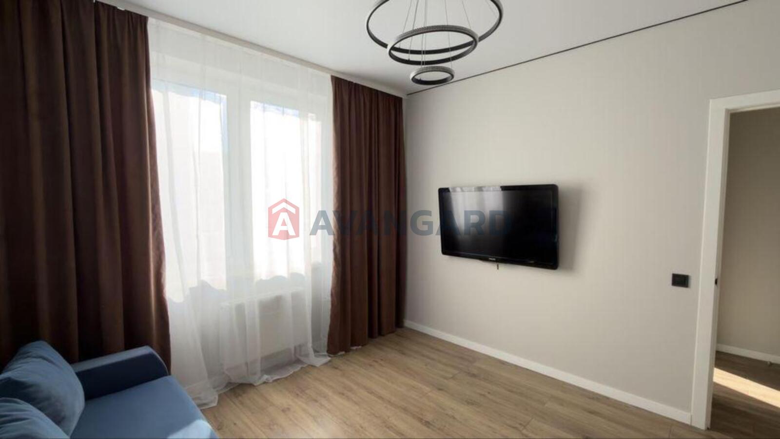 1 ��. ��������, 37/-/12 ��. �., 9/16 ������ ���� 10