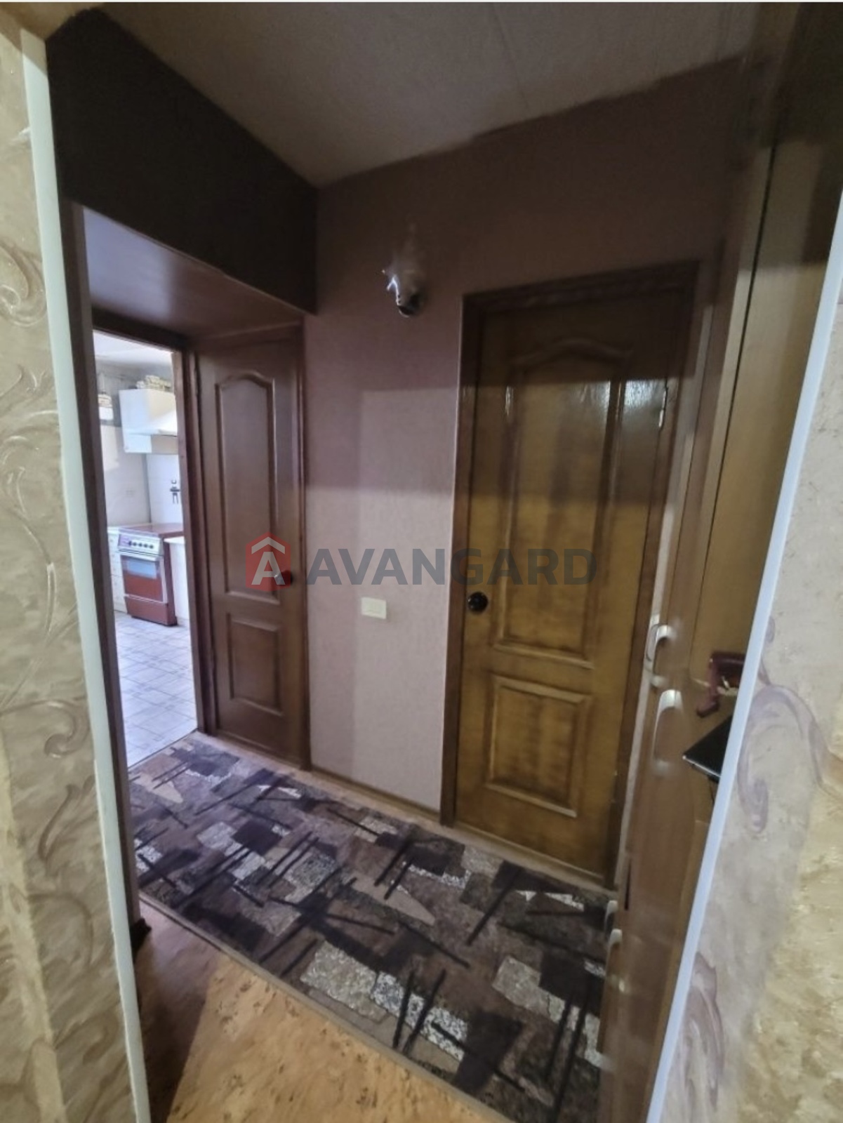 2 ��. ��������, 52/45/7 ��. �., 9/9 ������ ���� 10