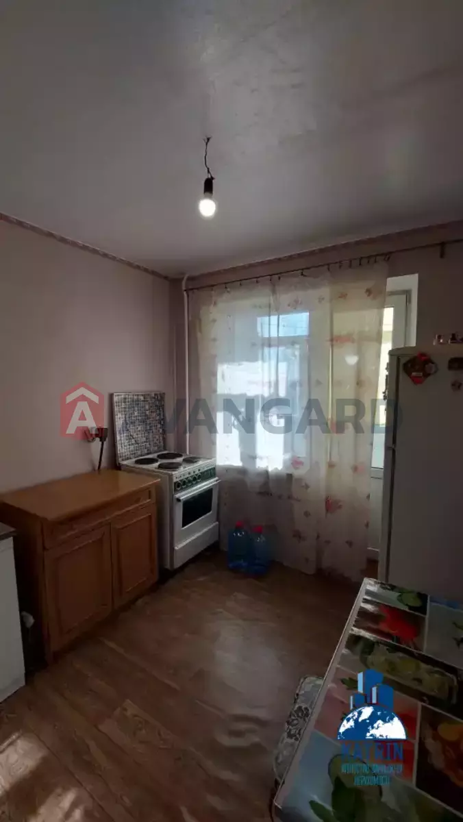 1 ����. ��������, 39/18/7 ��. �., 6/12 ���� ���� 1
