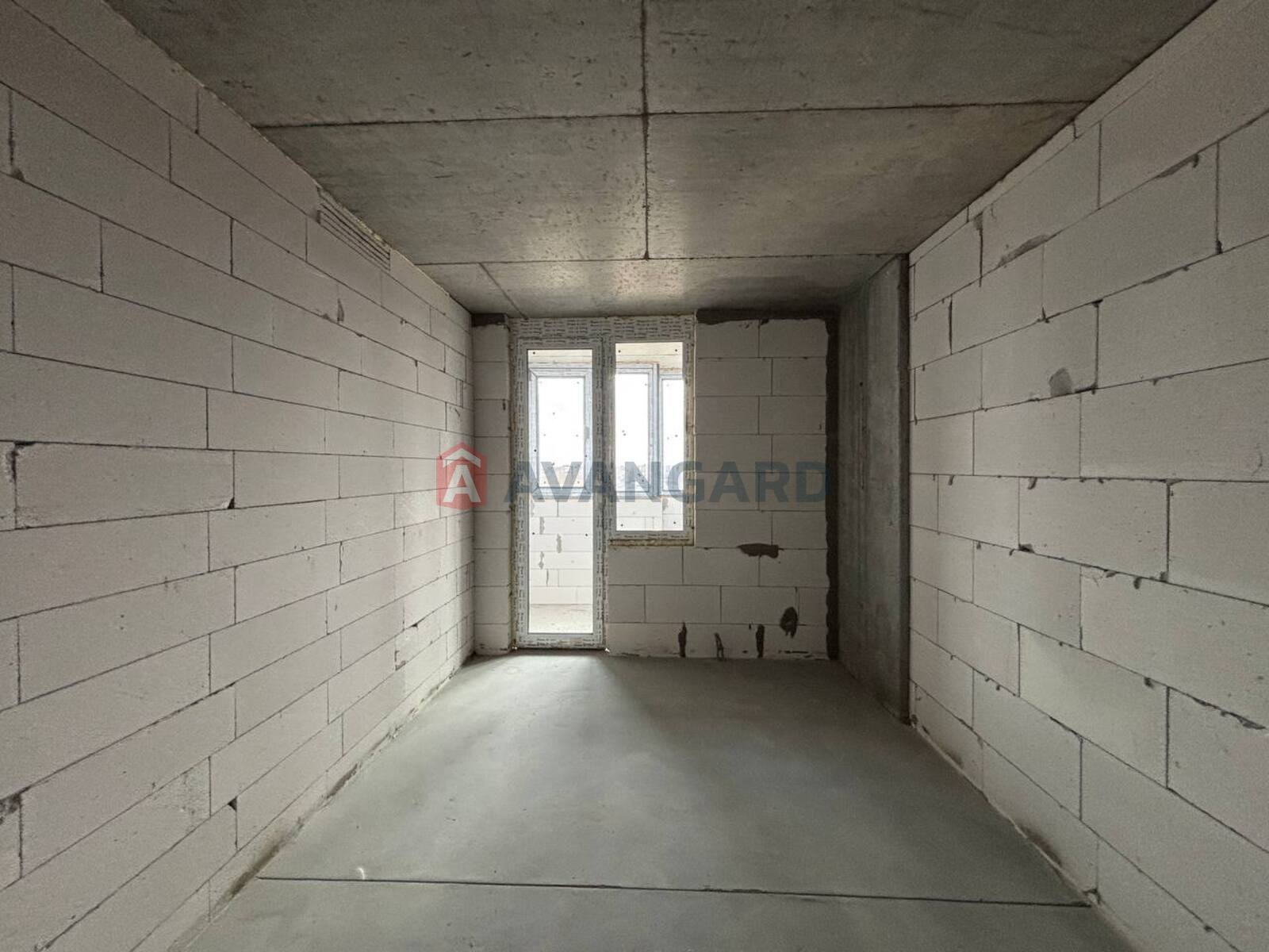 1 ��. ��������, 44/-/14 ��. �., 6/9 ������ ���� 8