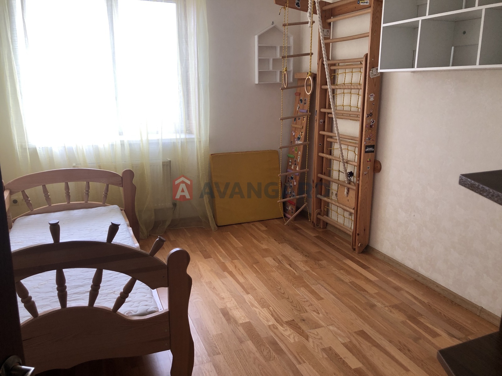 3 ����. ��������, 75/55/19 ��. �., 9/17 ���� ���� 16