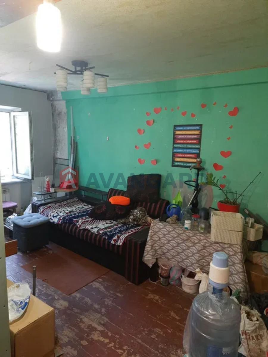 3 ��. ��������, 56/-/6 ��. �., 3/5 ������ ���� 8