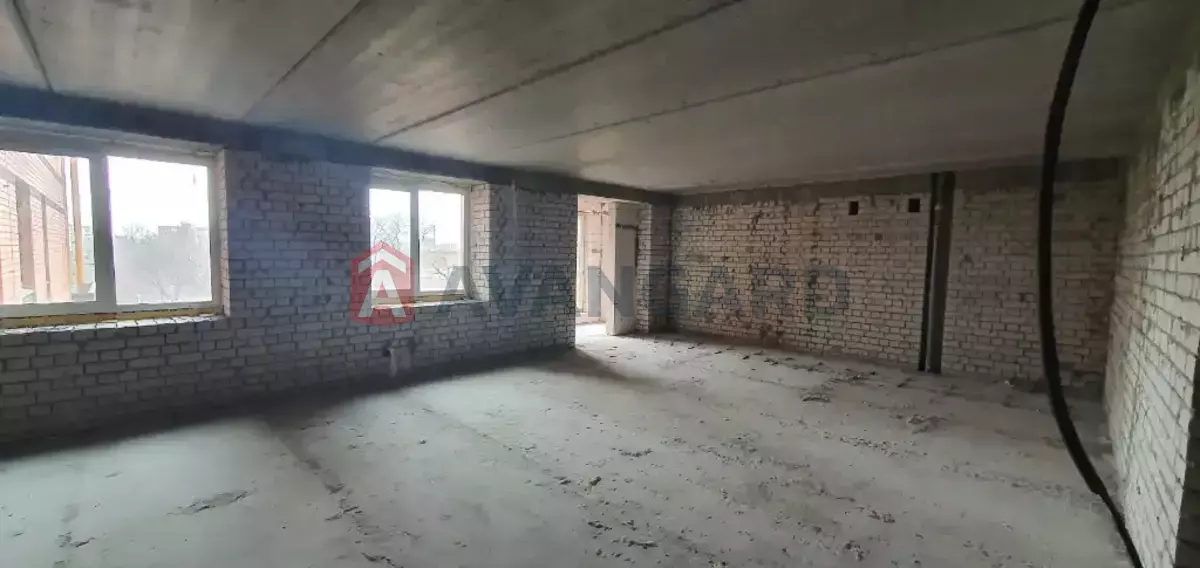 2 ��. ��������, 69/-/- ��. �., 5/10 ������ ���� 5