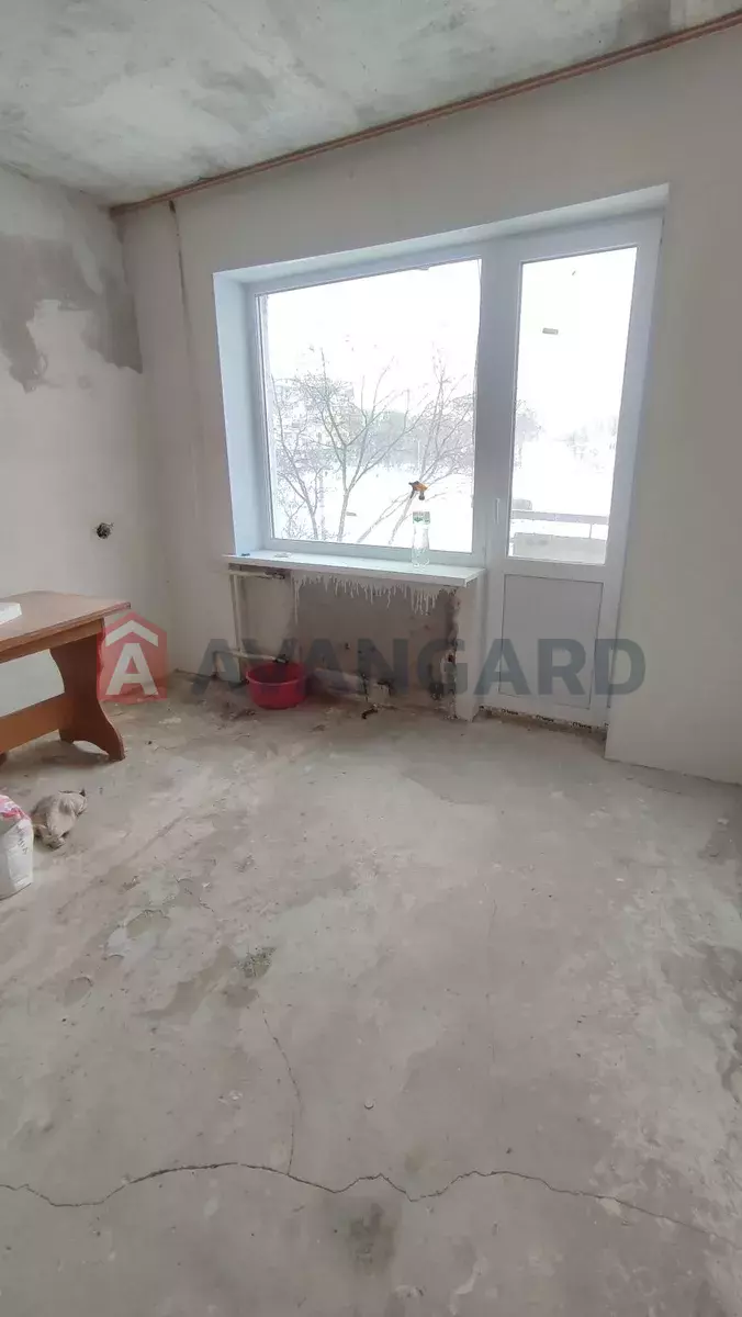 1 ��. ��������, 22/-/6 ��. �., 3/9 ������ ���� 4