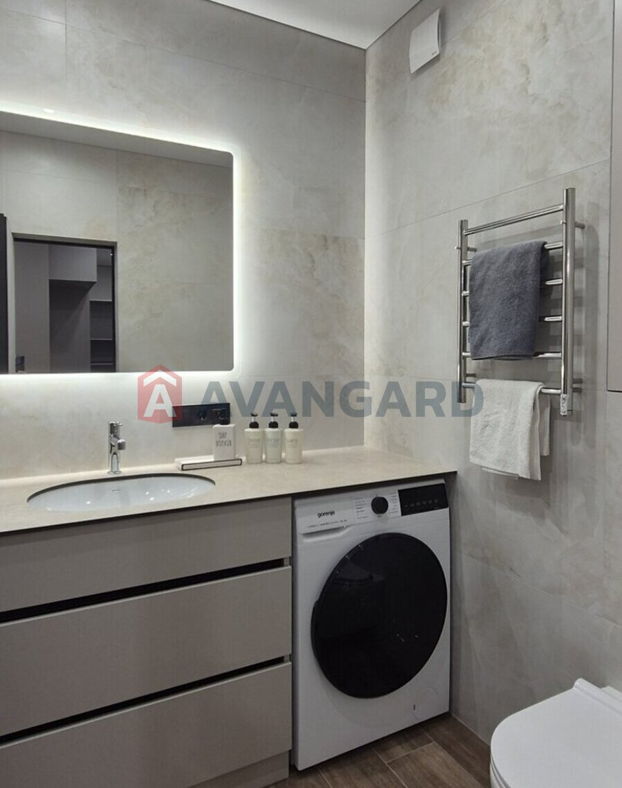 1 ��. ��������, 44/-/22 ��. �., 16/25 ������ ���� 8