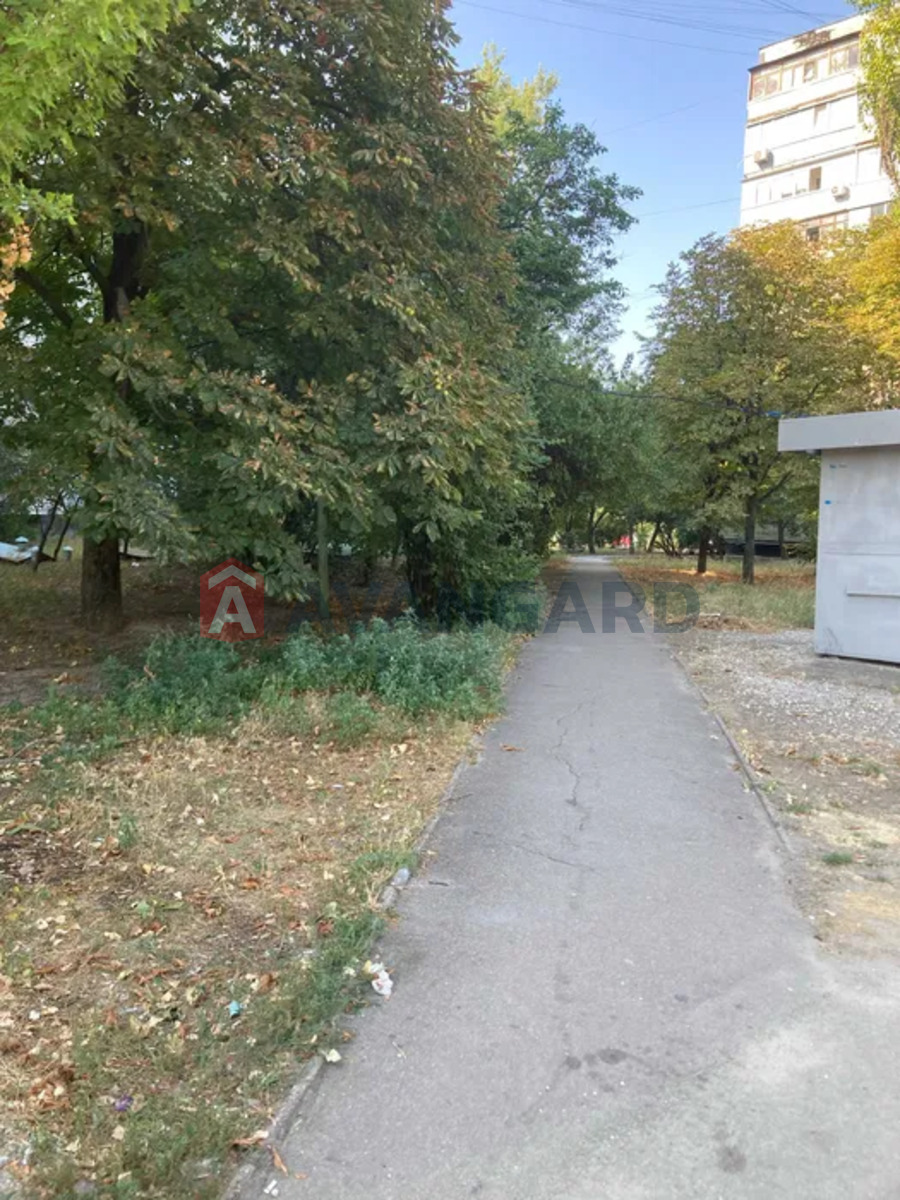 3 ��. ��������, 68/45/12 ��. �., 5/9 ������ ���� 16