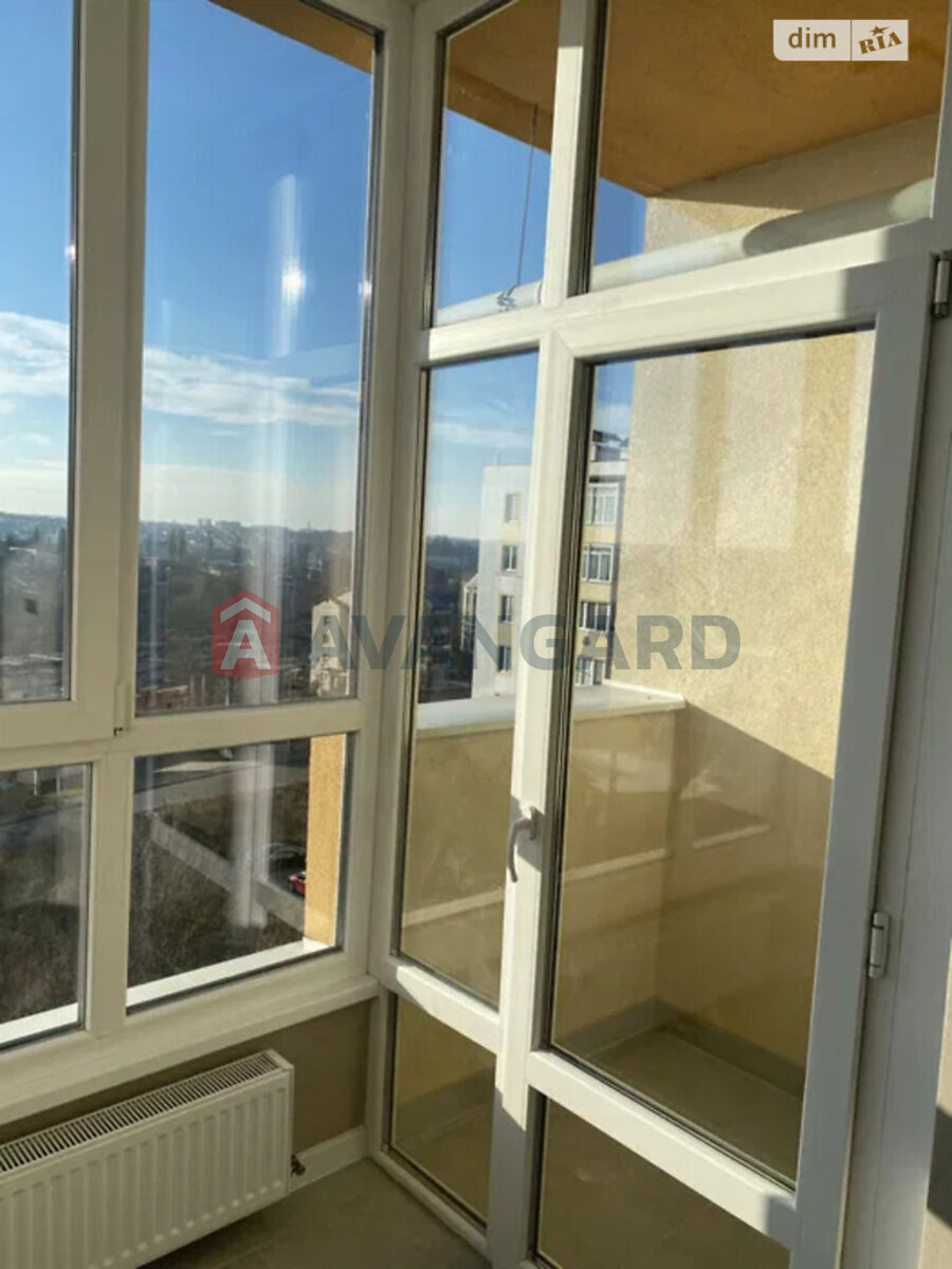 1 ��. ��������, 41/-/15 ��. �., 6/10 ������ ���� 7