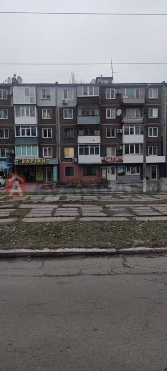 3 ��. ��������, 72/-/15 ��. �., 1/5 ������ ���� 17