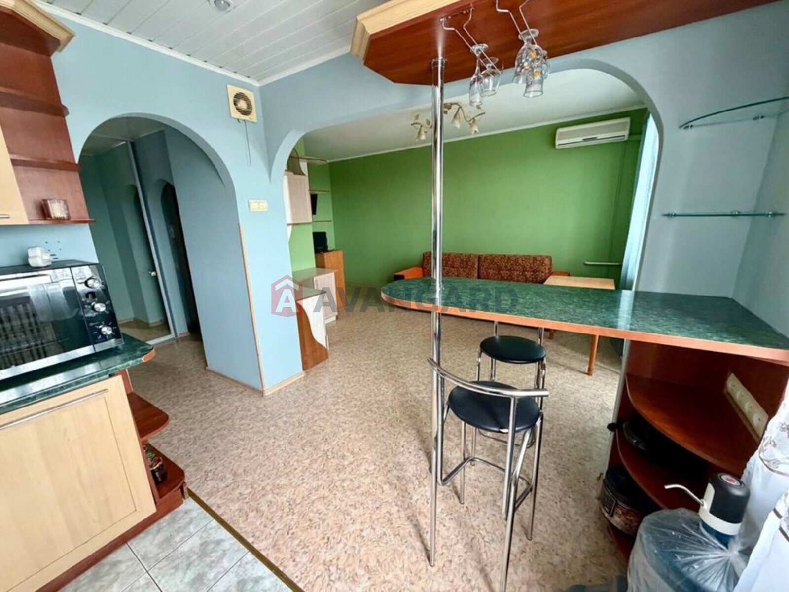 1 ��. ��������, 35/-/12 ��. �., 10/10 ������ ���� 3