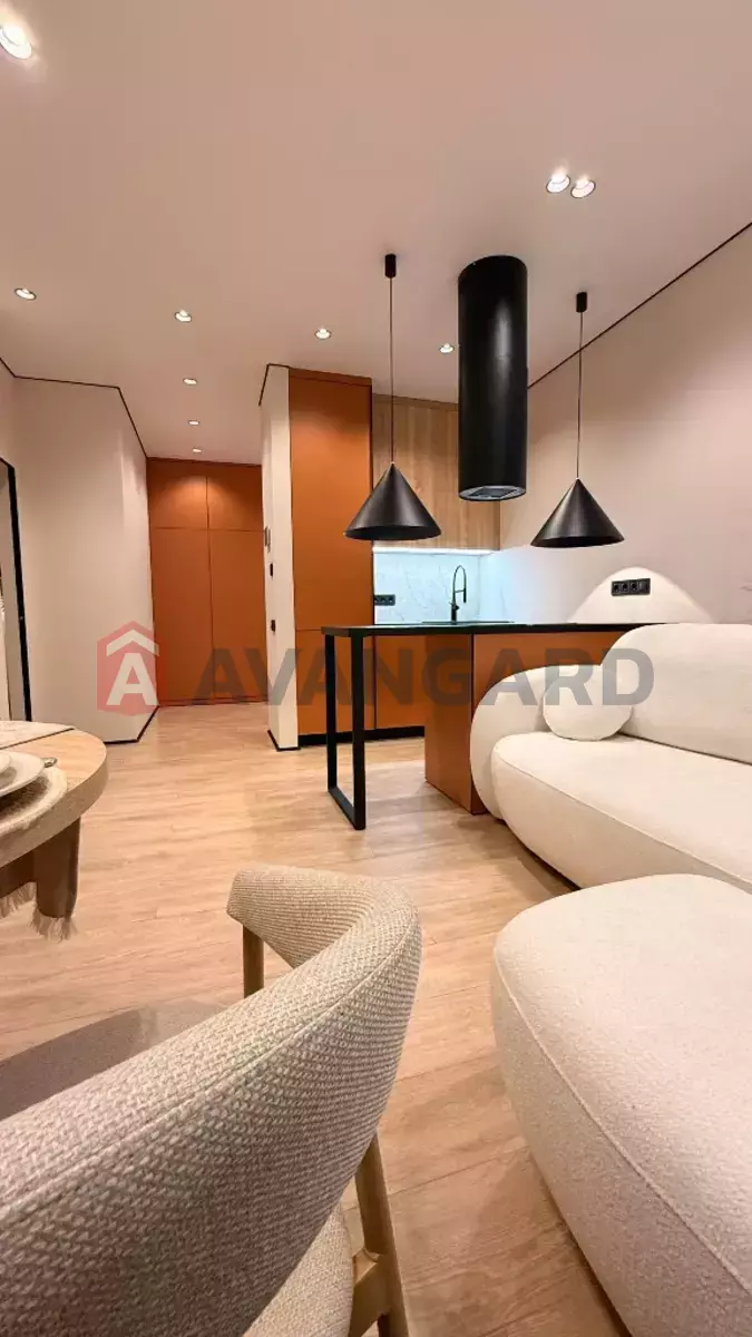 3 ��. ��������, 60/-/- ��. �., 8/24 ������ ���� 14