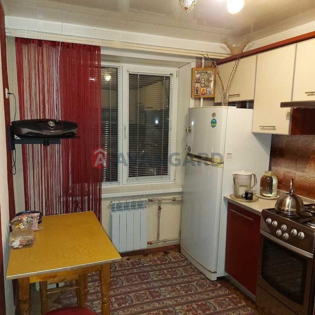 2 ��. ��������, 50/-/7 ��. �., 4/9 ������ ���� 5