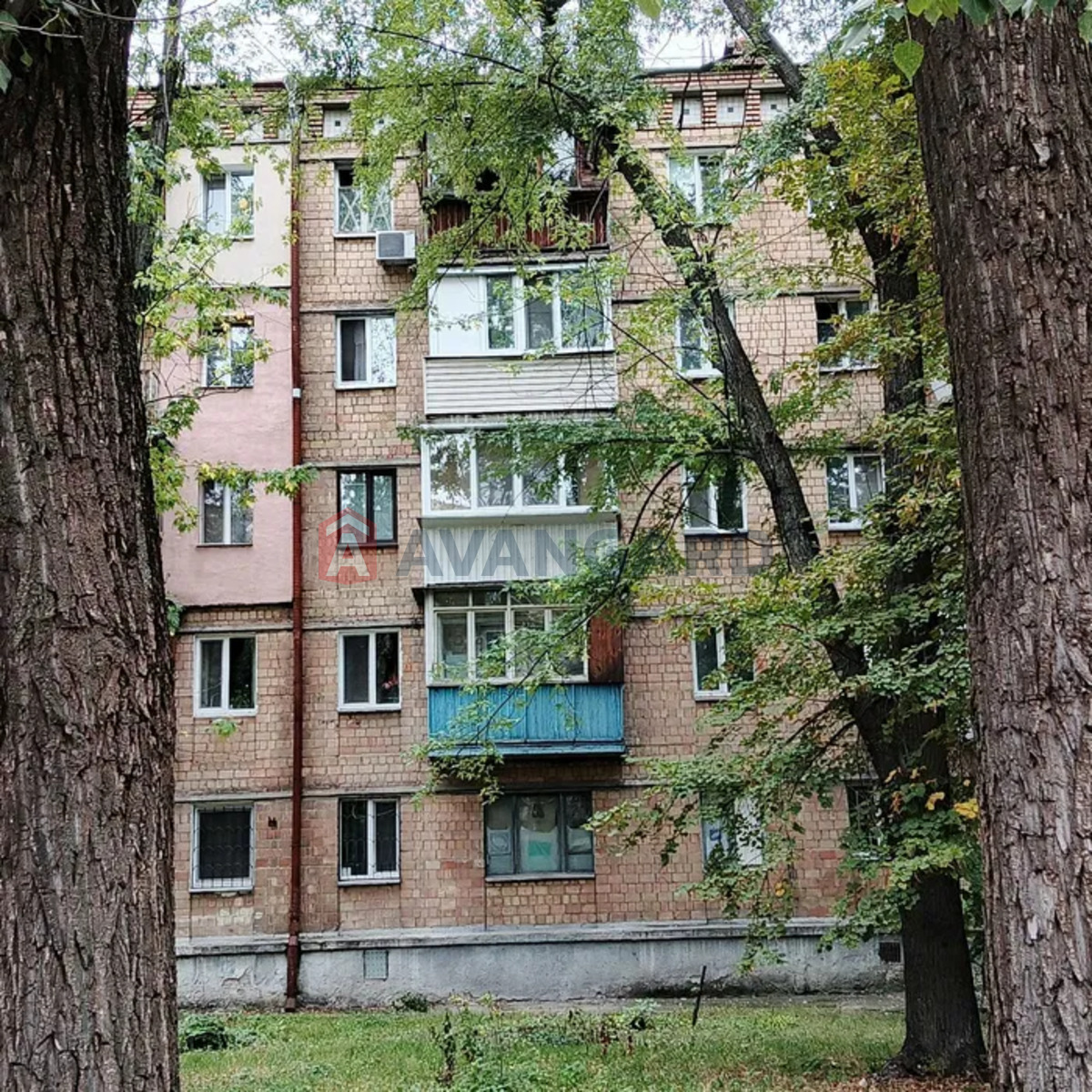 1 . , 32/-/7 . ., 5/5   11